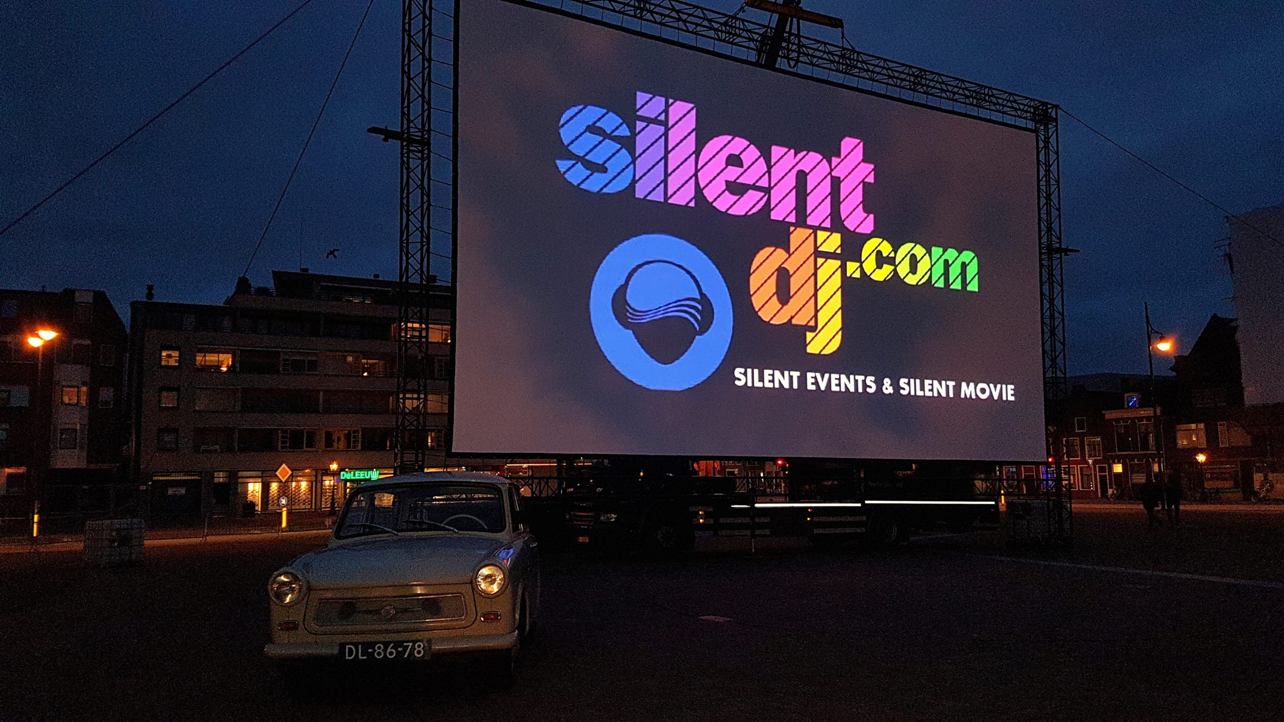 Silent drive in bioscoop, de oplossing voor silent entertainment en