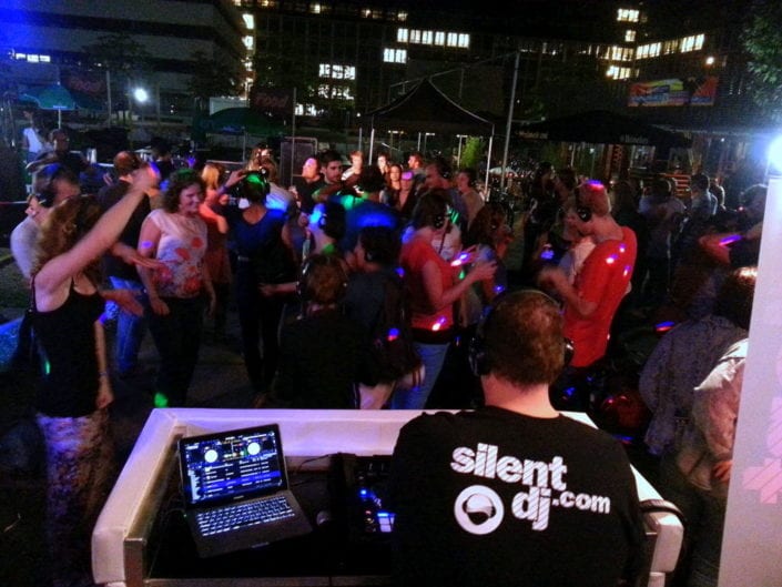 silent disco studentenvereniging intro feest studenten | SilentDJ.com
